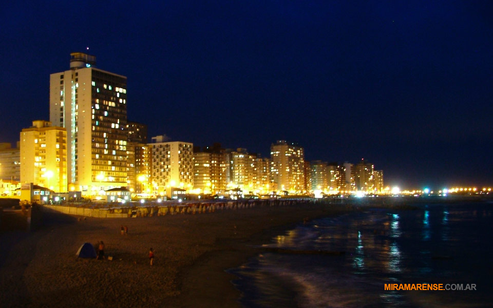 Vista Nocturna de Miramar