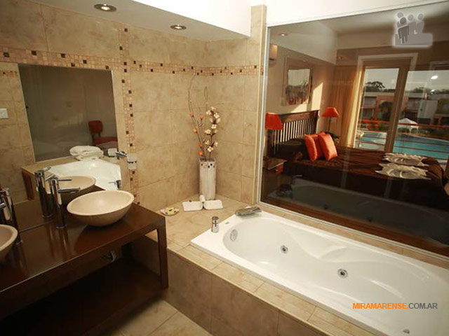 Hotel 2 y 3 estrellas en Miramar