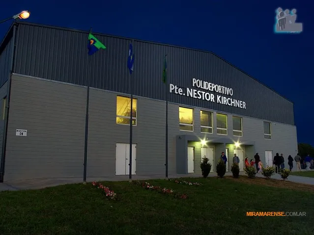 Polideportivo en Miramar