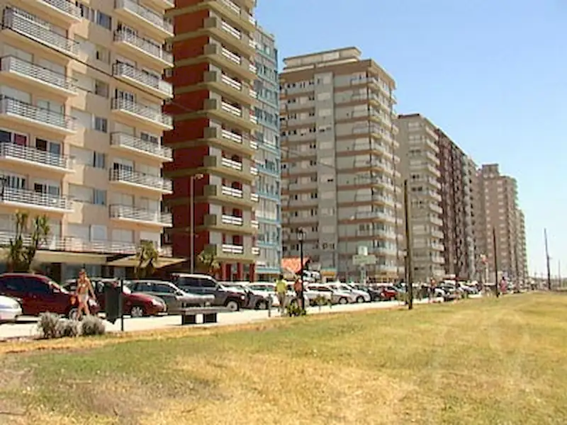 Reservas por la Davis | Miramarense