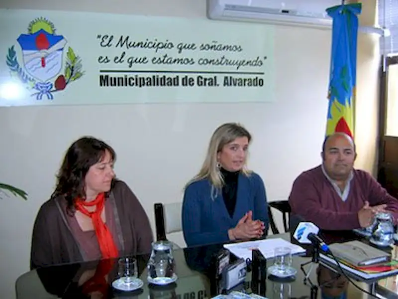 Creación de la Bandera del Pdo de Gral Alvarado | Miramarense