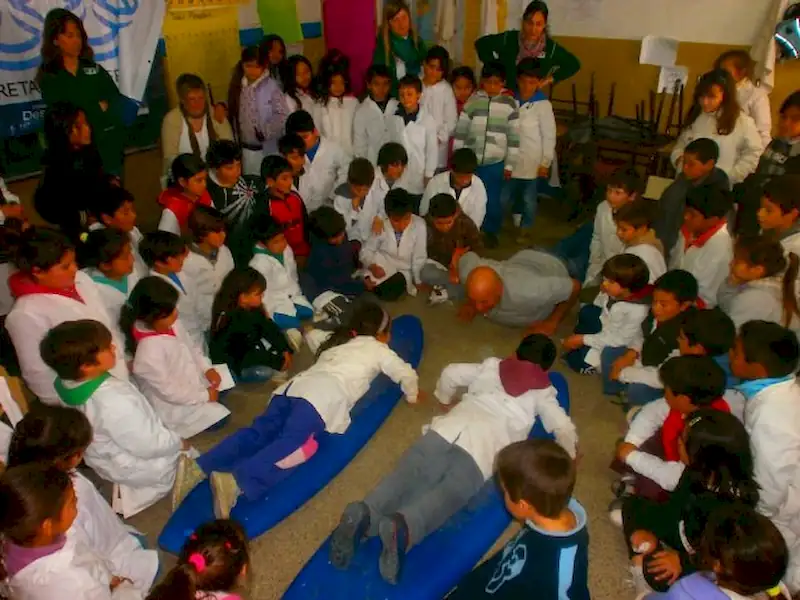 1er Programa de enseñanza de surf en Escuelas locales | Miramarense