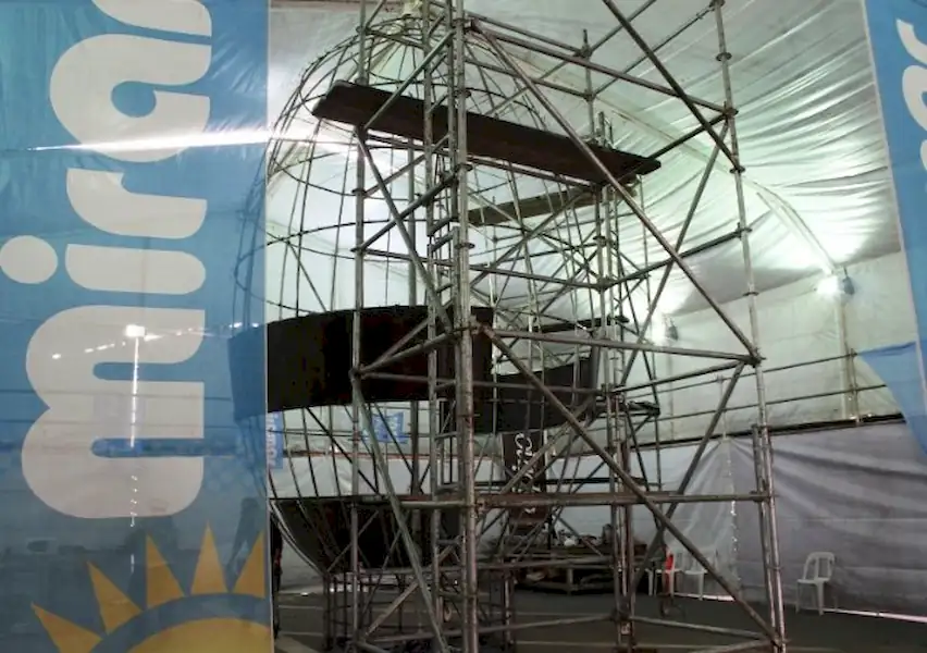 Comenzó a construirse el Huevo de Pascuas Gigante | Miramarense