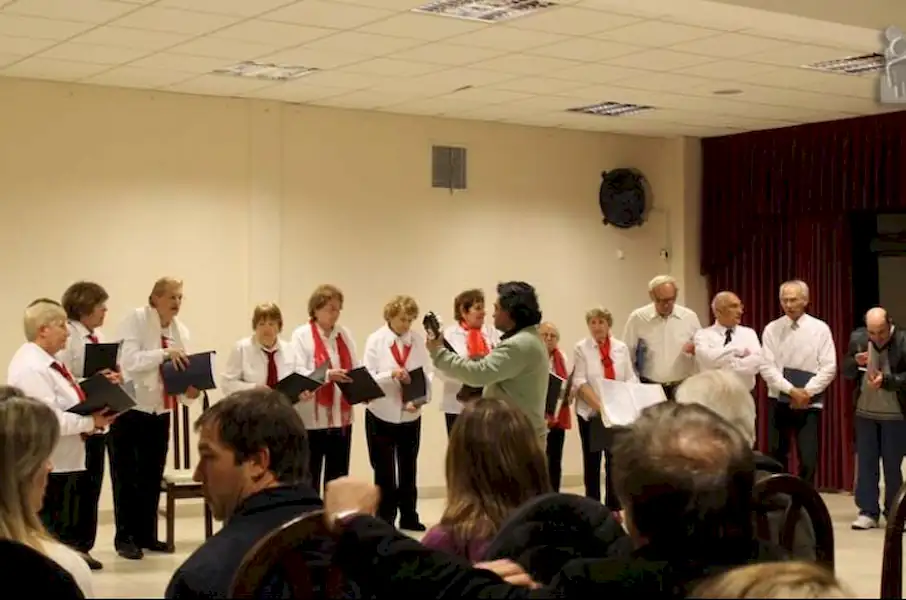 Miramar festejó su aniversario Cantando | Miramarense