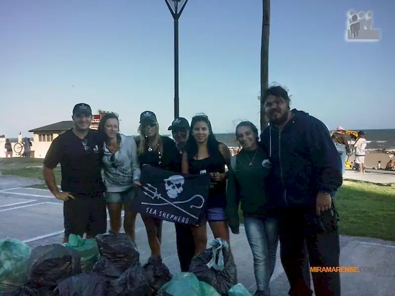 Se realizó la ultima limpieza de playas del año | Miramarense
