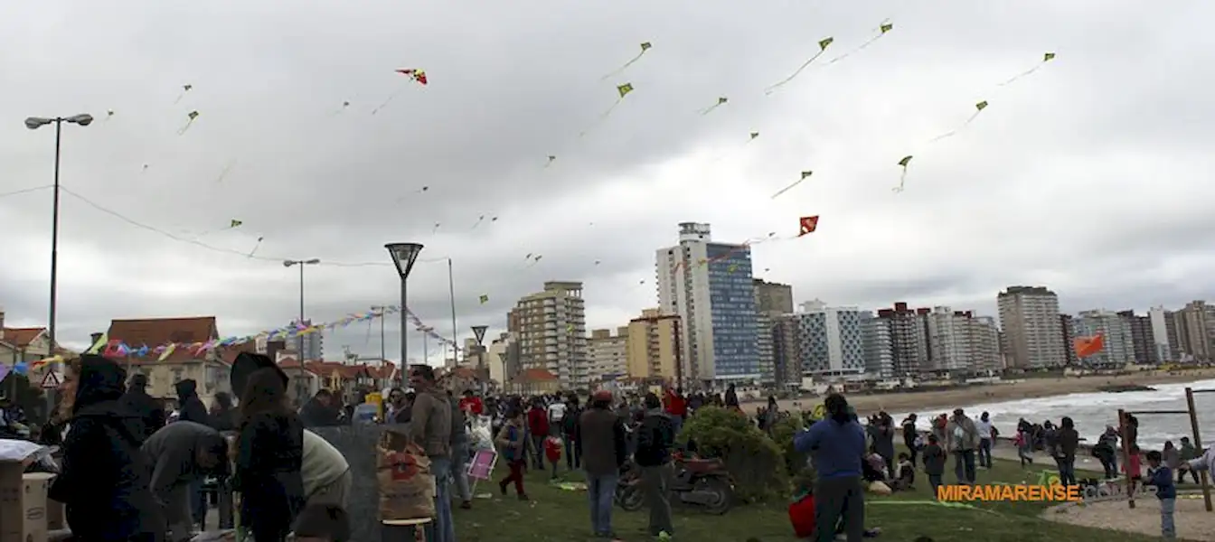 Local | Se realizó la séptima Barrileteada Solidaria