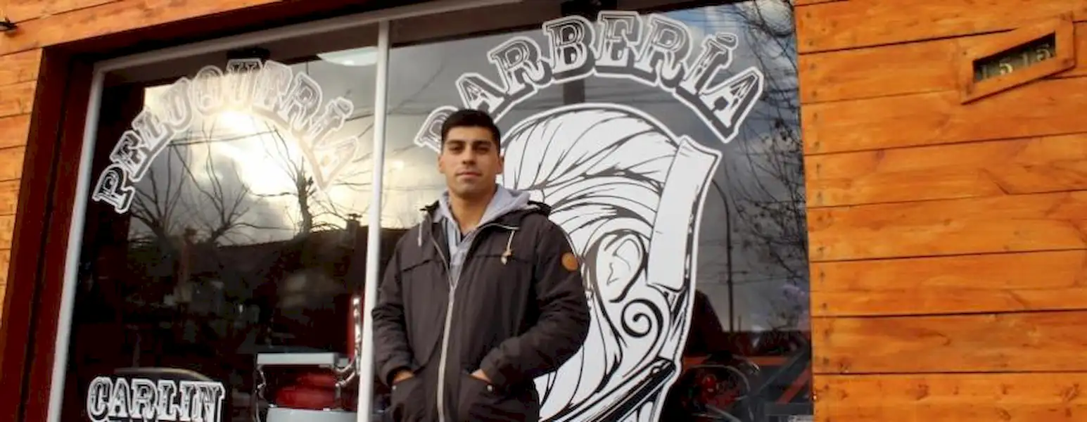 Un corte de pelo a cambio de una leche | Miramarense