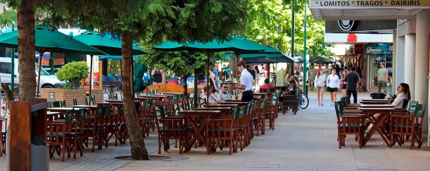 Ampliación de la zona peatonal de Miramar | Miramarense