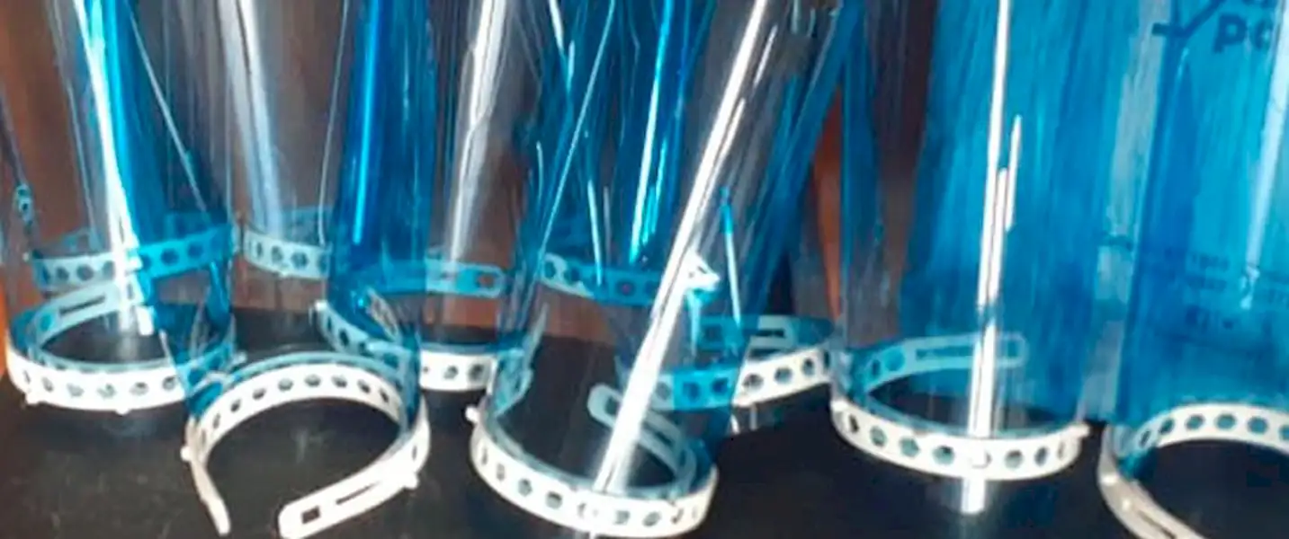 Estudiantes realizan elementos de protección con impresoras 3D | Miramarense